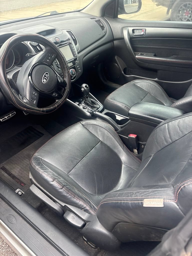 Used 2013 Kia Forte Koup SX w/ Tech Pkg FWD image 8