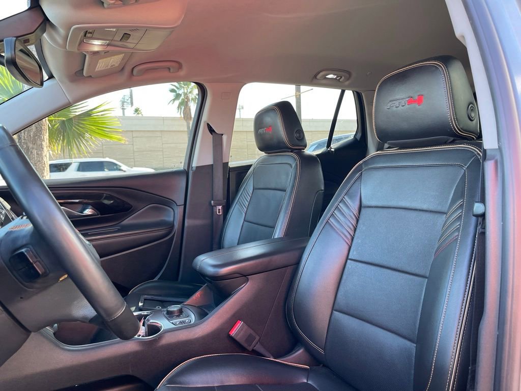 Used 2023 GMC Terrain AT4 image 13