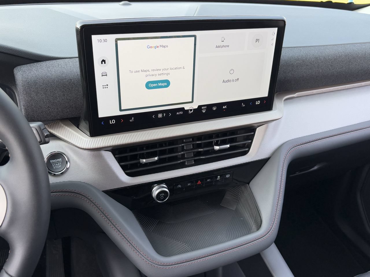 New 2026 Ford Explorer Active RWD image 18