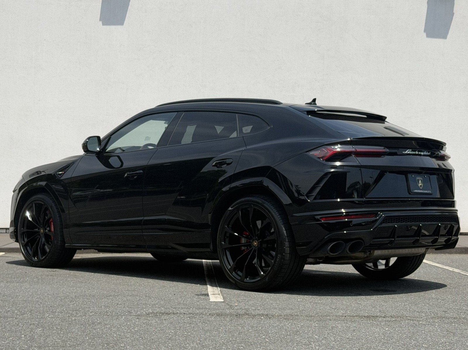 Used 2021 Lamborghini Urus AWD/4WD image 6