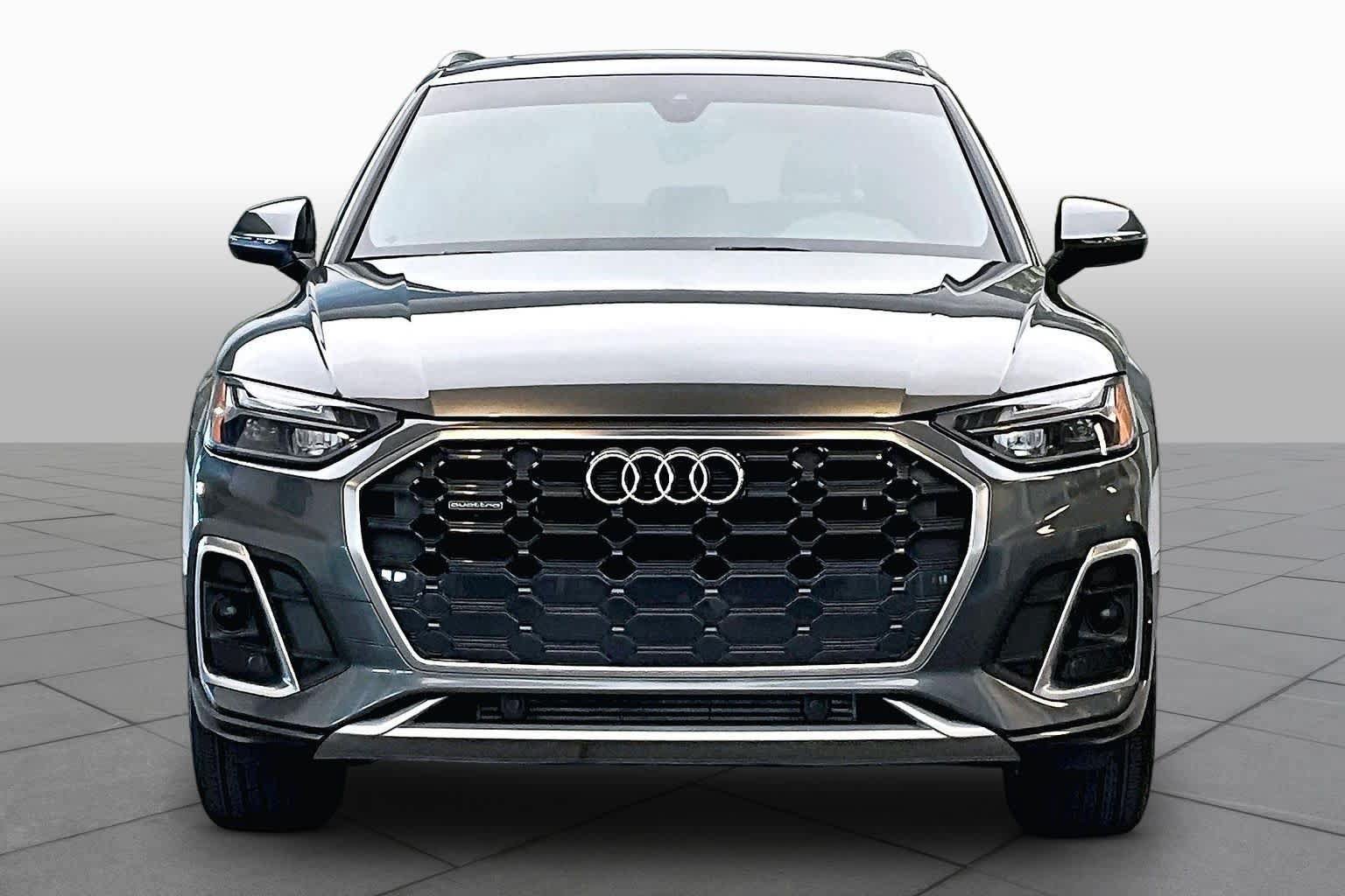 Certified 2023 Audi Q5 2.0T Premium w/ Convenience Package AWD/4WD image 4