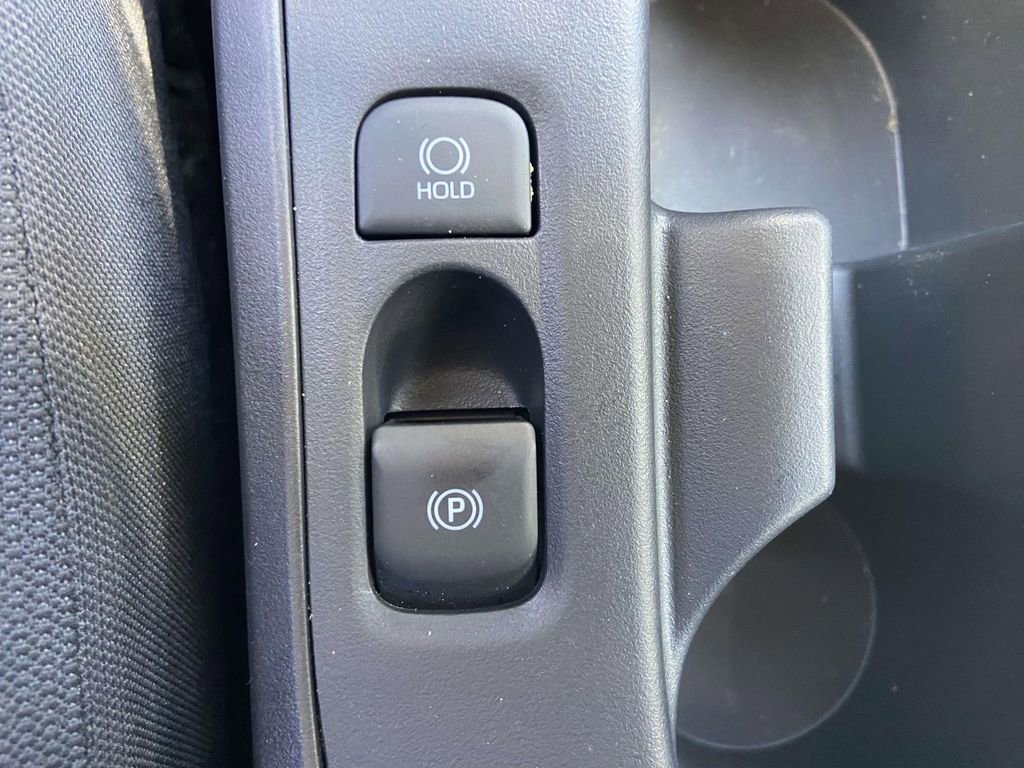 Used 2025 Toyota Corolla LE image 25