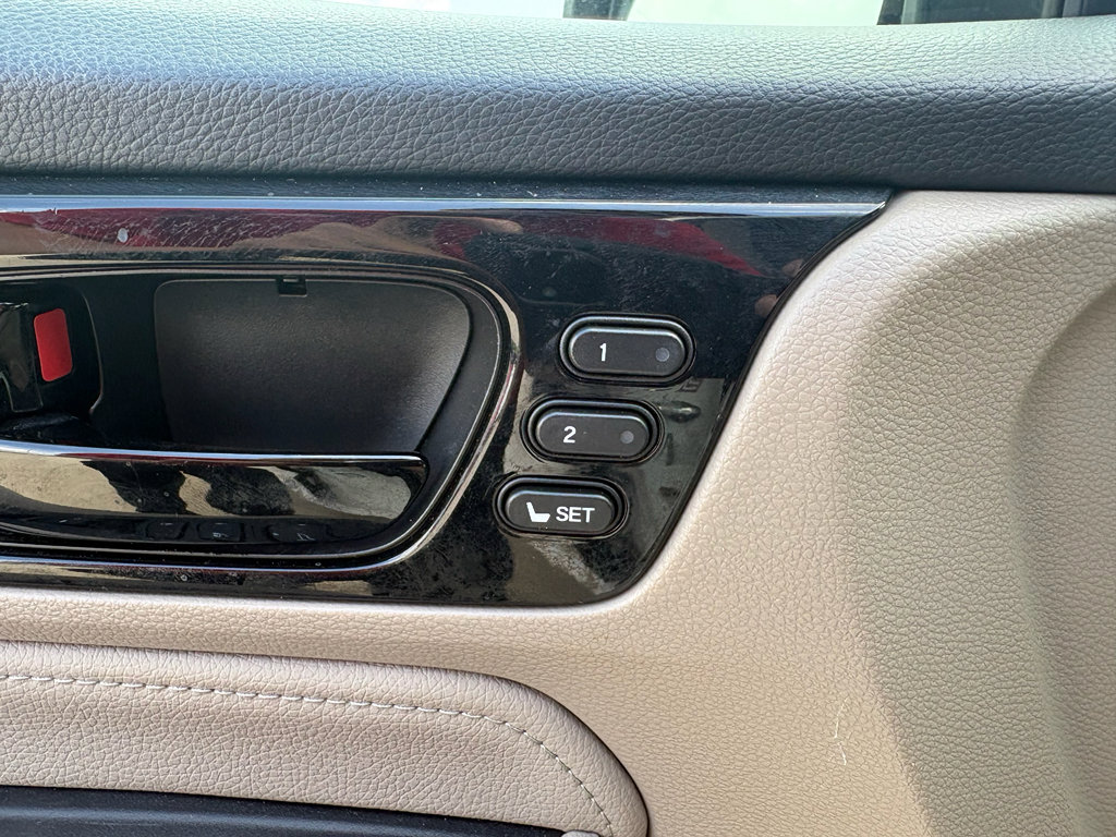 Certified 2022 Honda Odyssey Touring image 12