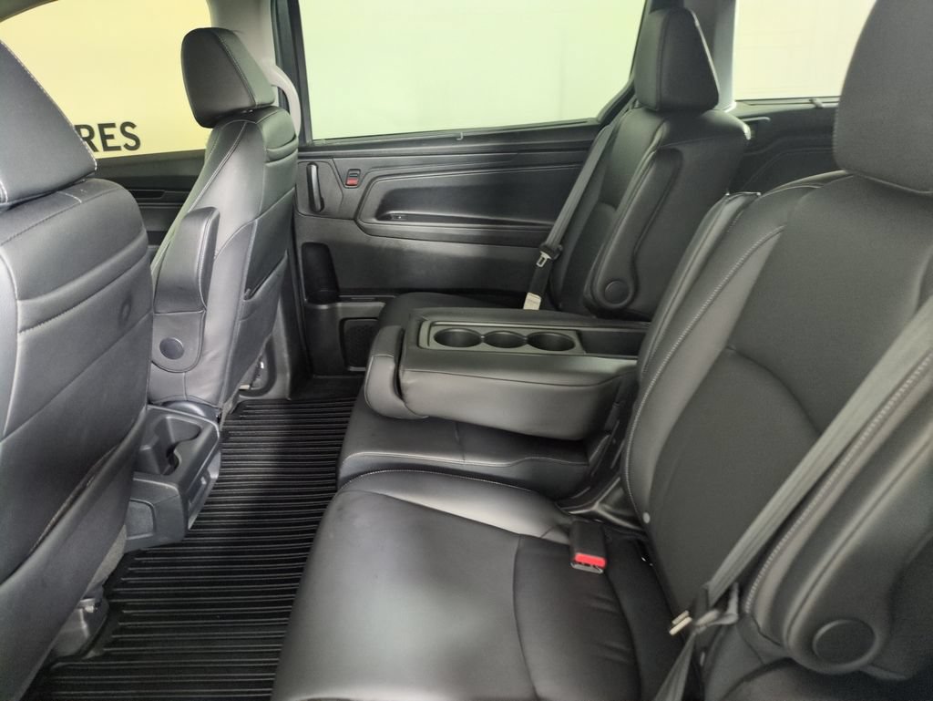 Certified 2024 Honda Odyssey Touring image 28