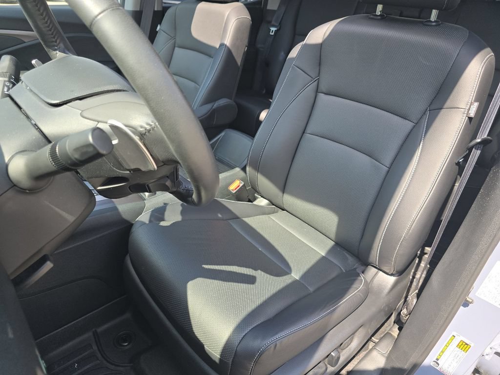 Used 2023 Honda Ridgeline RTL-E image 24