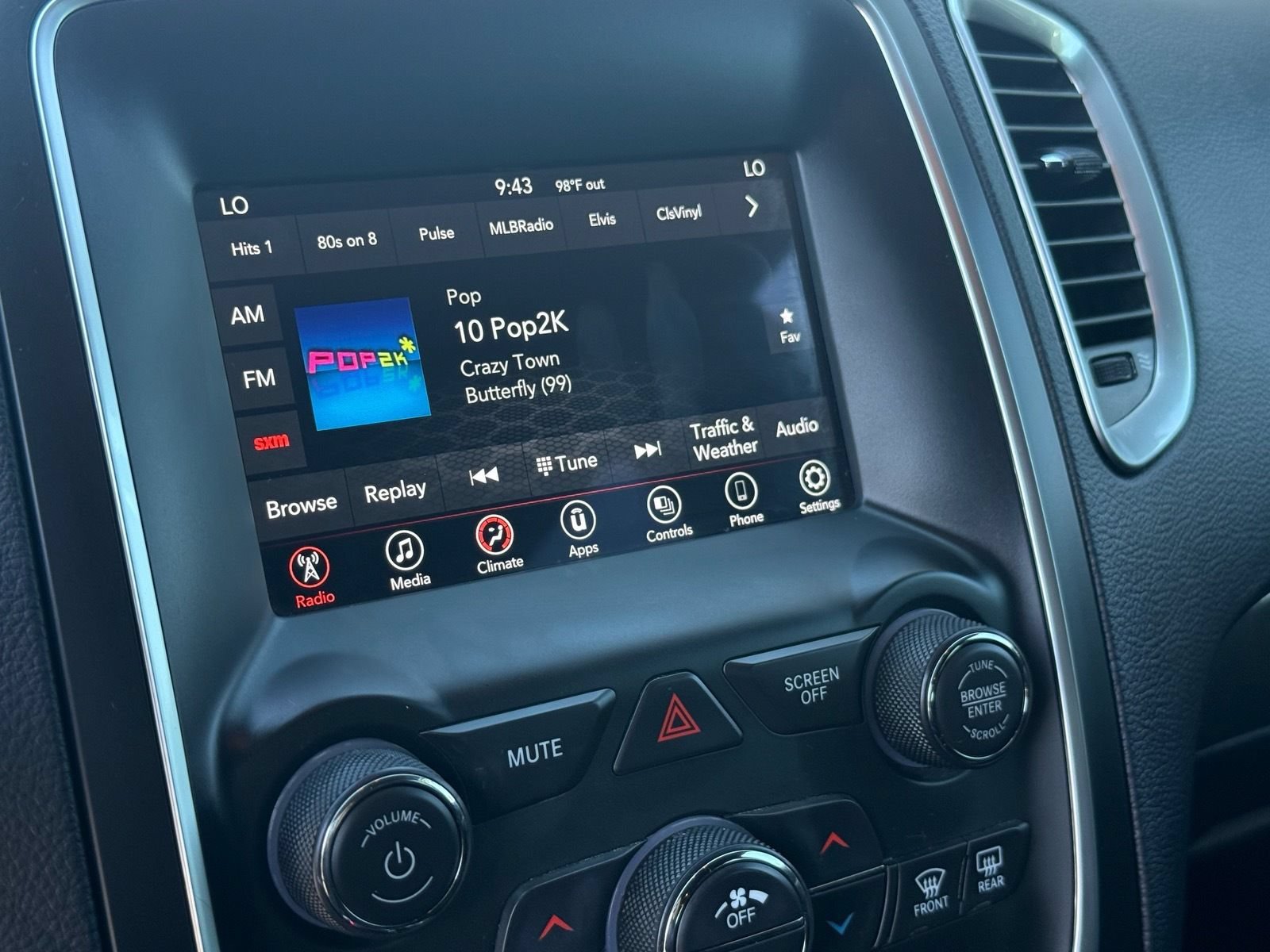 Used 2020 Dodge Durango SXT RWD image 21