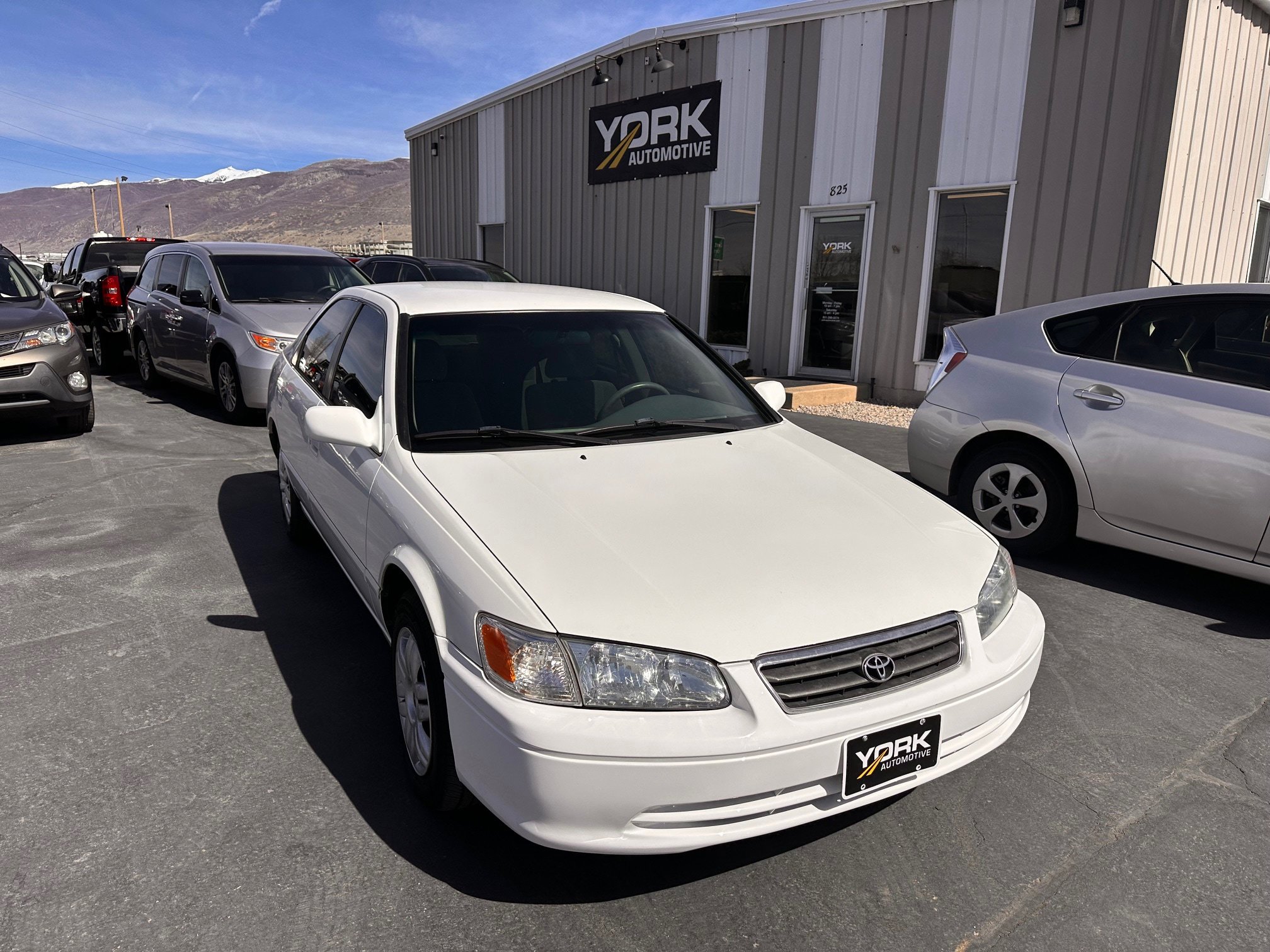 Used 2001 Toyota Camry LE