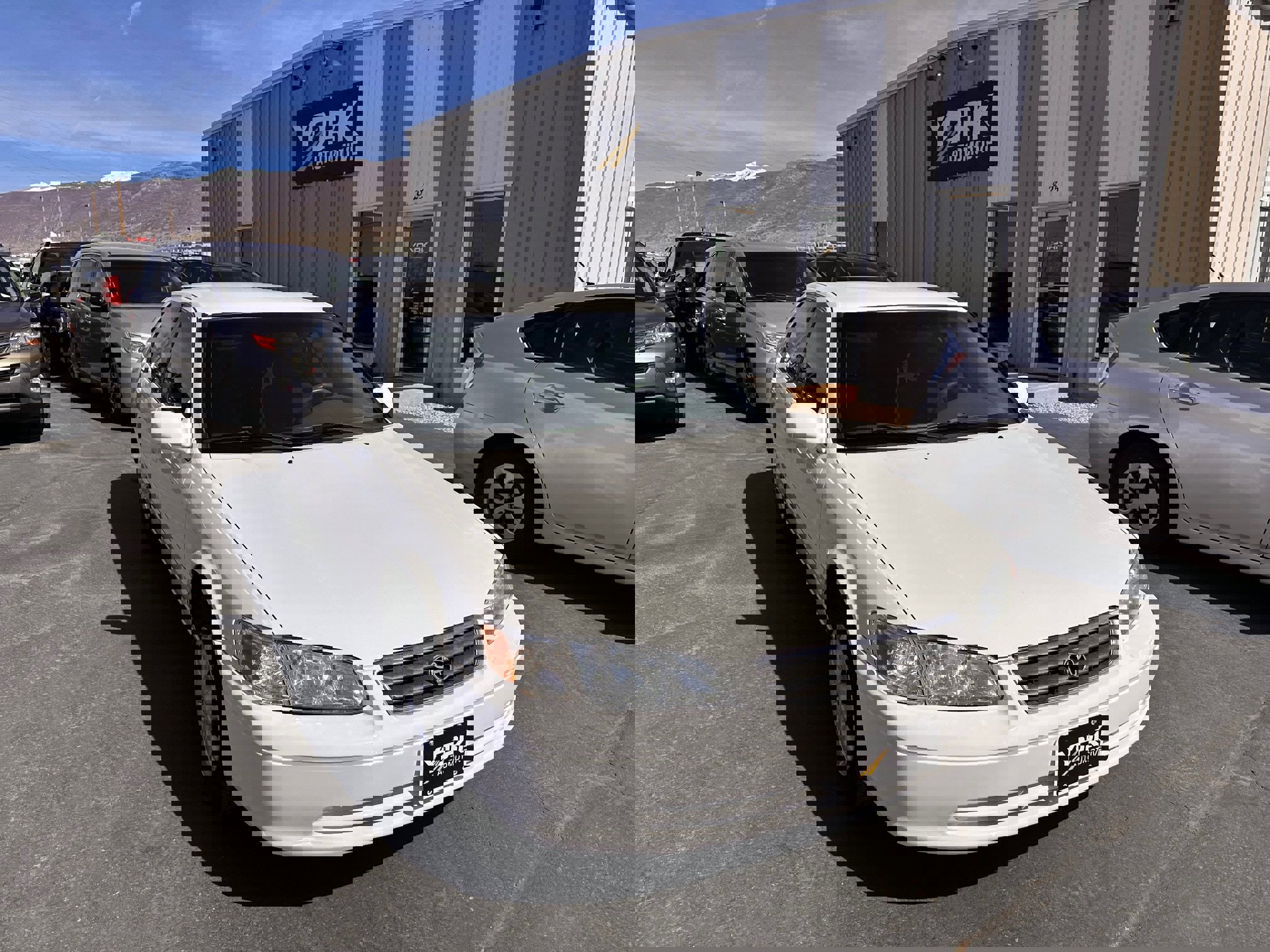 Used 2001 Toyota Camry LE image 1