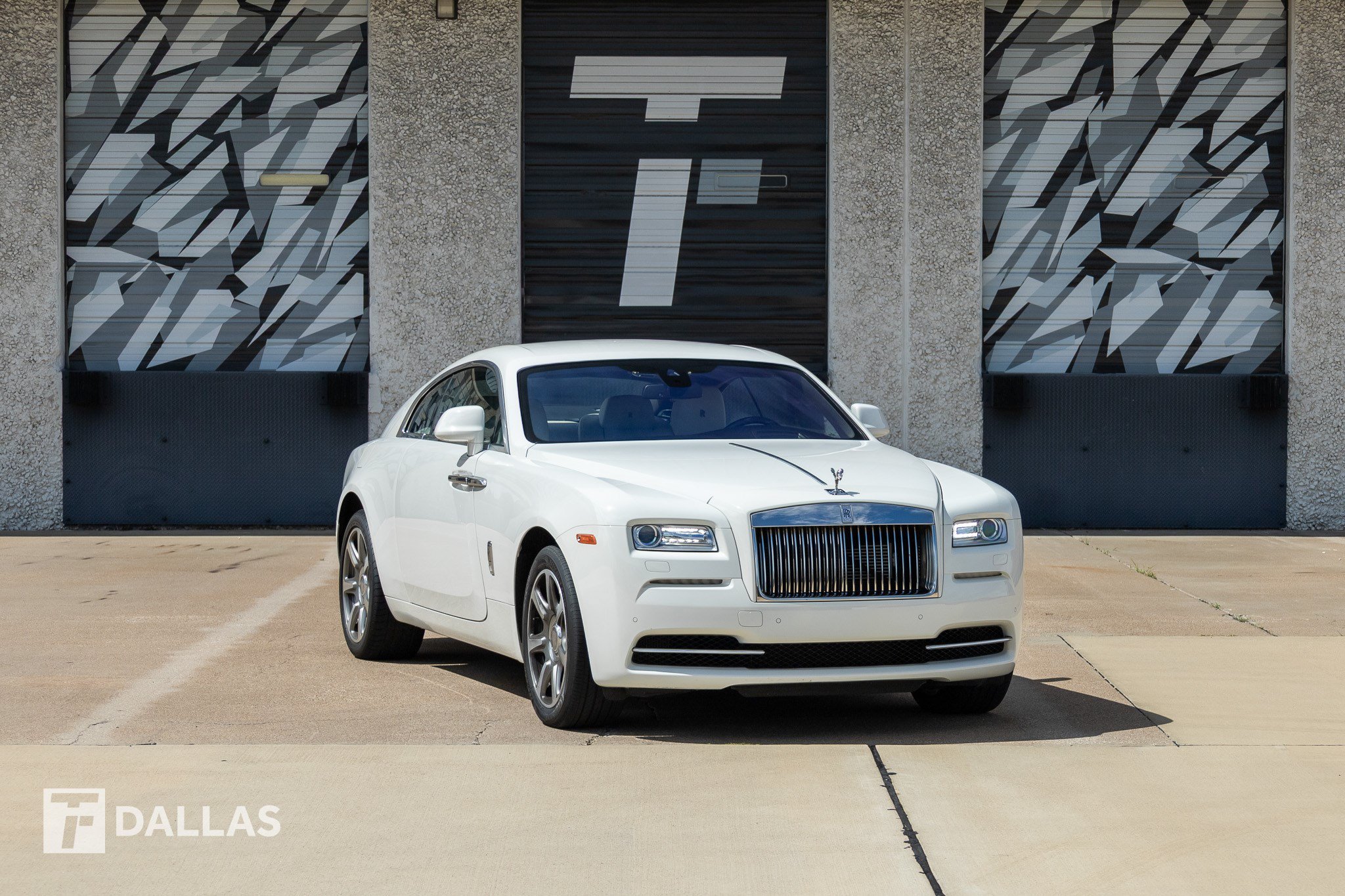 Used 2016 Rolls-Royce Wraith RWD image 1