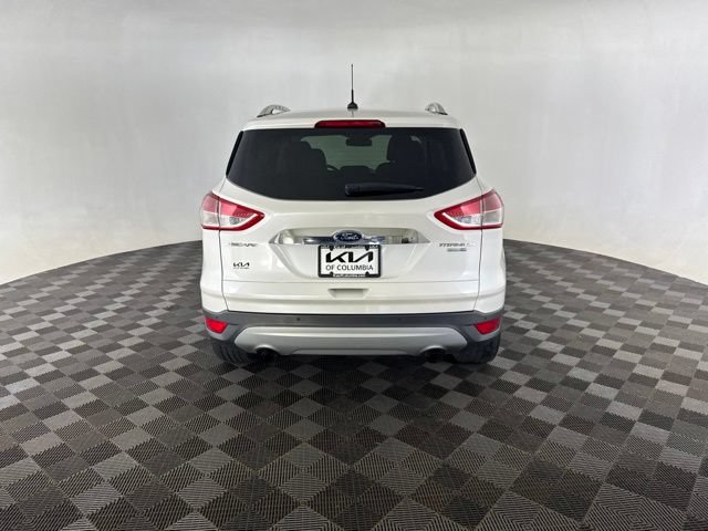 Used 2016 Ford Escape Titanium w/ Equipment Group 301A AWD/4WD image 8