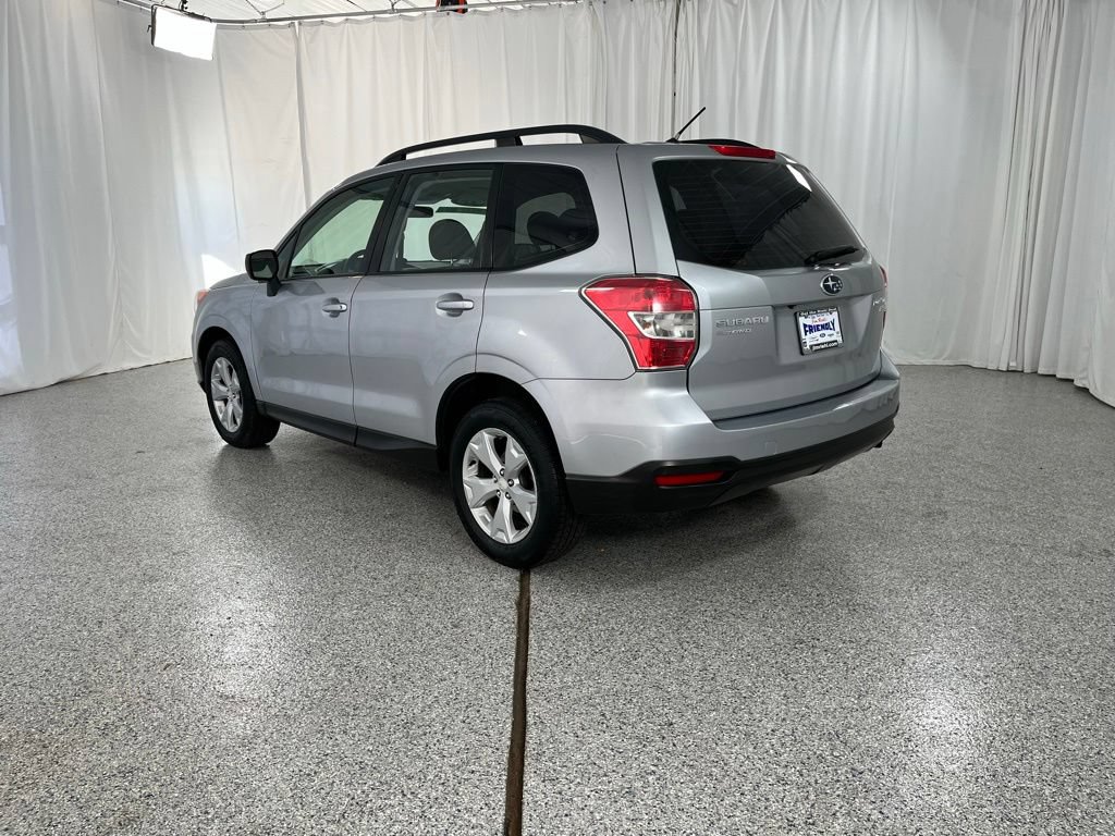 Used 2015 Subaru Forester 2.5i w/ Alloy Wheel Package AWD/4WD image 4