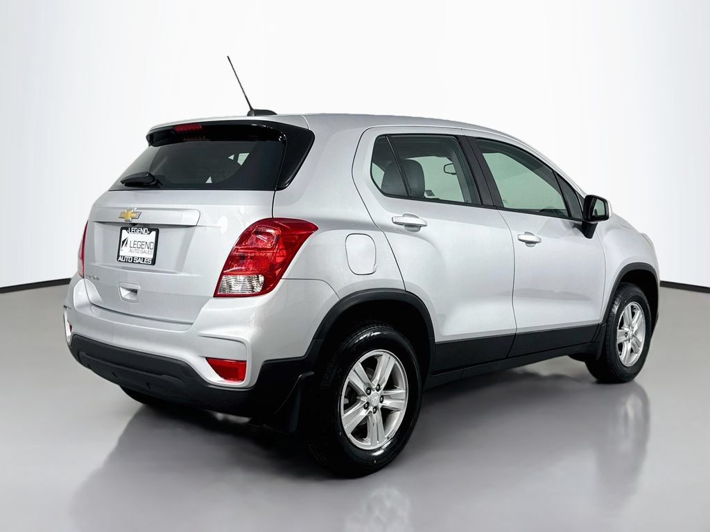 Used 2019 Chevrolet Trax LS w/ LPO, Protection Package AWD/4WD image 6