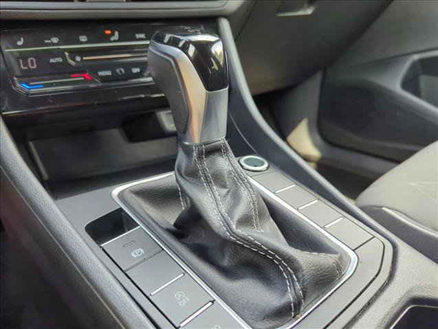 Used 2025 Volkswagen Jetta Sport FWD image 10