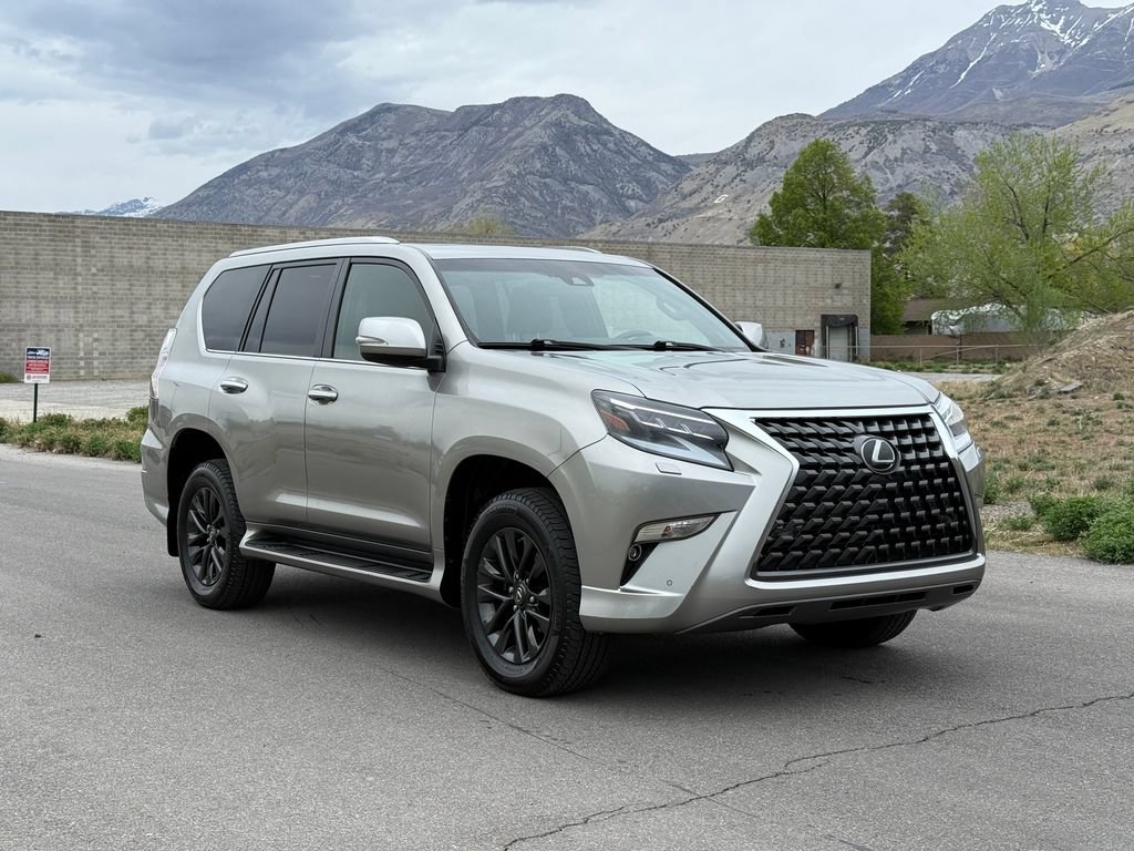 Used 2020 Lexus GX 460 Premium w/ Premium Package