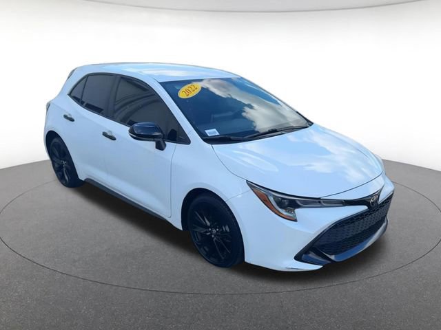 Used 2022 Toyota Corolla SE FWD image 3