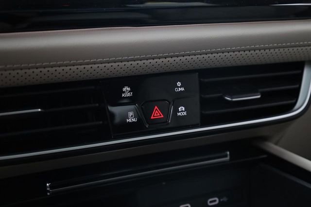 New 2026 Volkswagen Atlas SEL Premium R-Line image 18