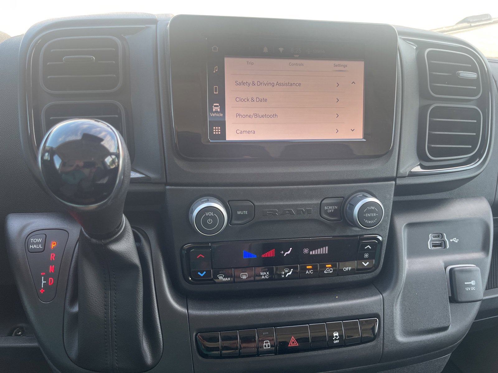 New 2026 RAM ProMaster 2500 w/ Convenience Group FWD image 22