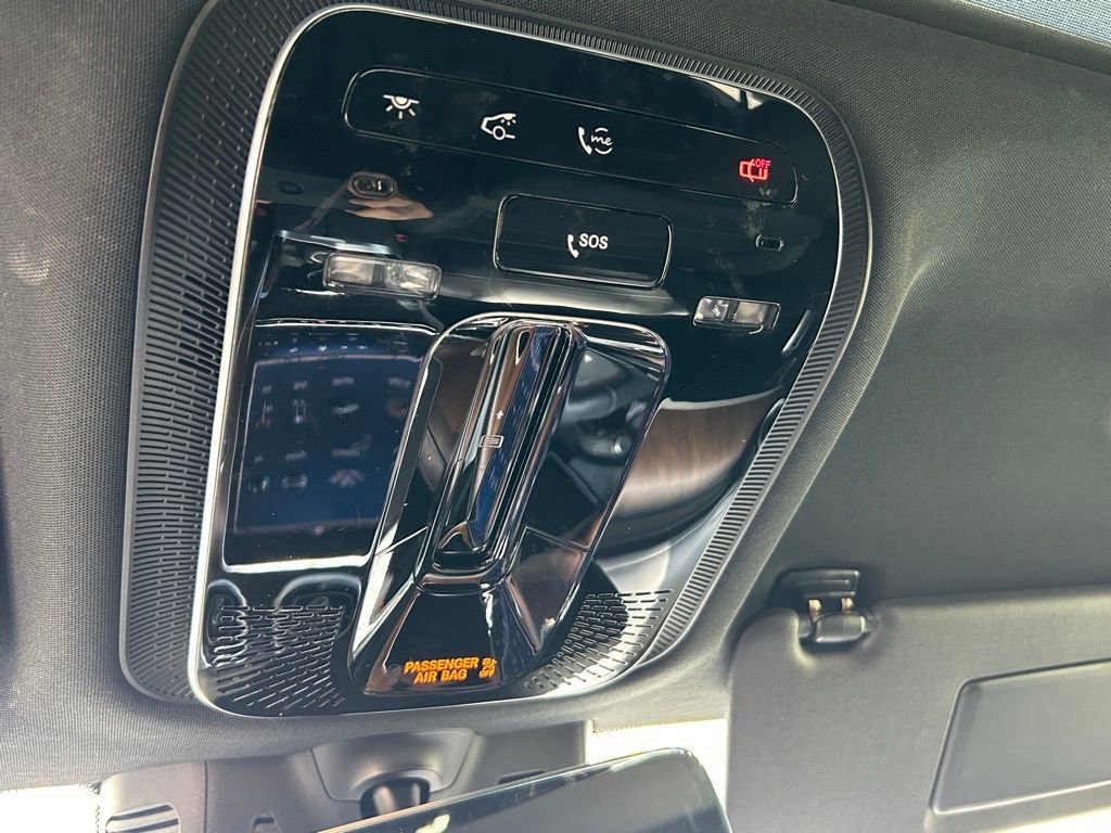 Used 2023 Mercedes-Benz GLC 300 4MATIC w/ Exclusive Trim Package image 57