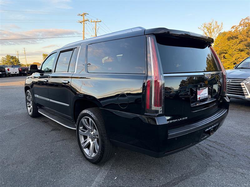 Used 2015 Cadillac Escalade ESV Luxury image 7