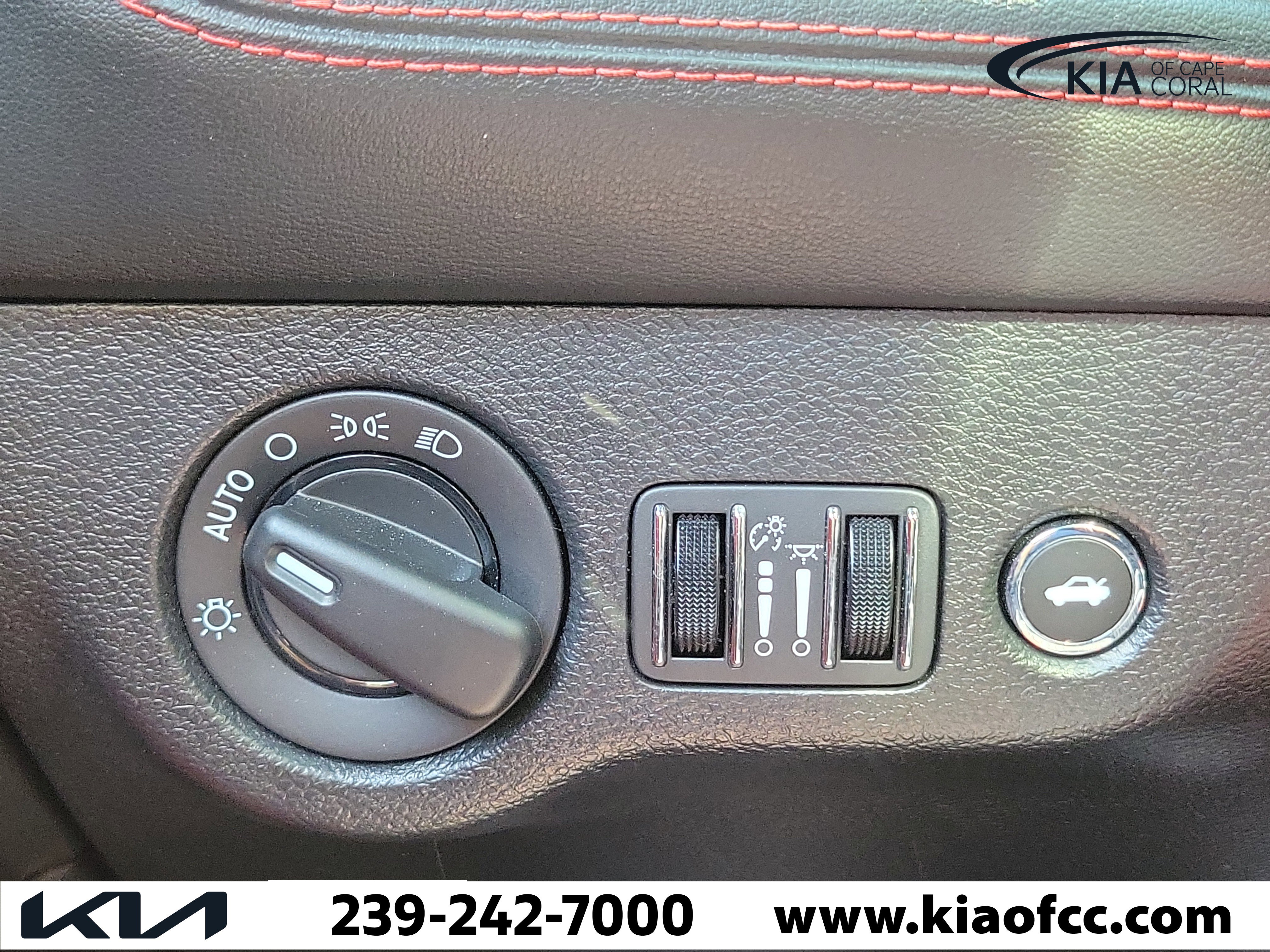 Used 2022 Dodge Challenger R/T Scat Pack image 17