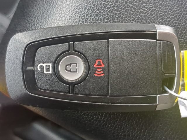 Certified 2019 Ford EcoSport SE w/ SE Convenience Package AWD/4WD image 29