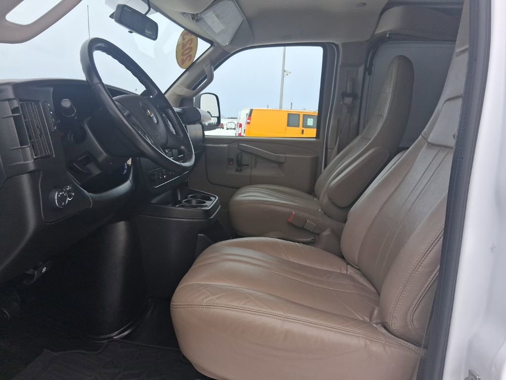 Used 2023 Chevrolet Express 2500 w/ Driver Convenience Package image 14