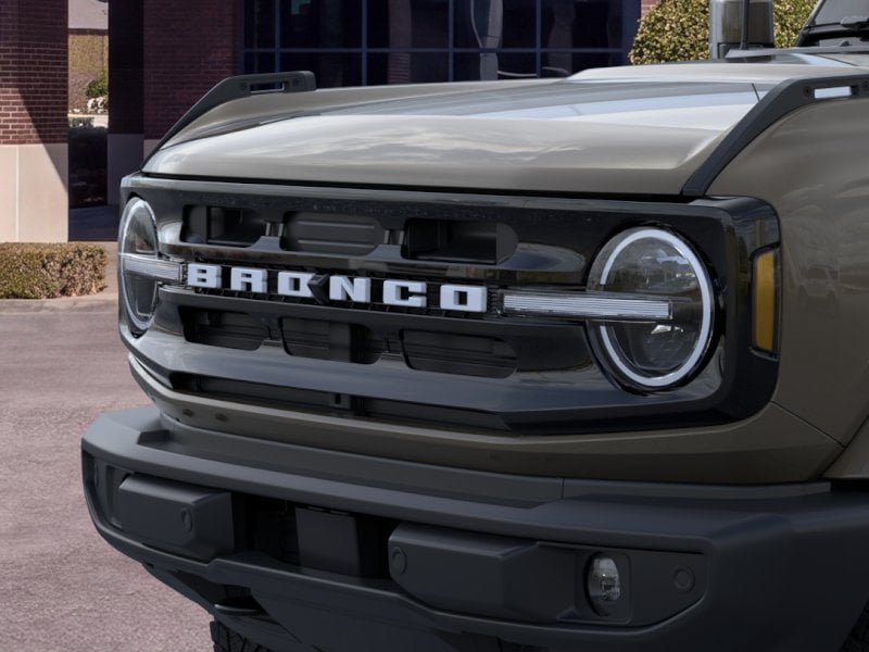 New 2026 Ford Bronco Outer Banks AWD/4WD image 19