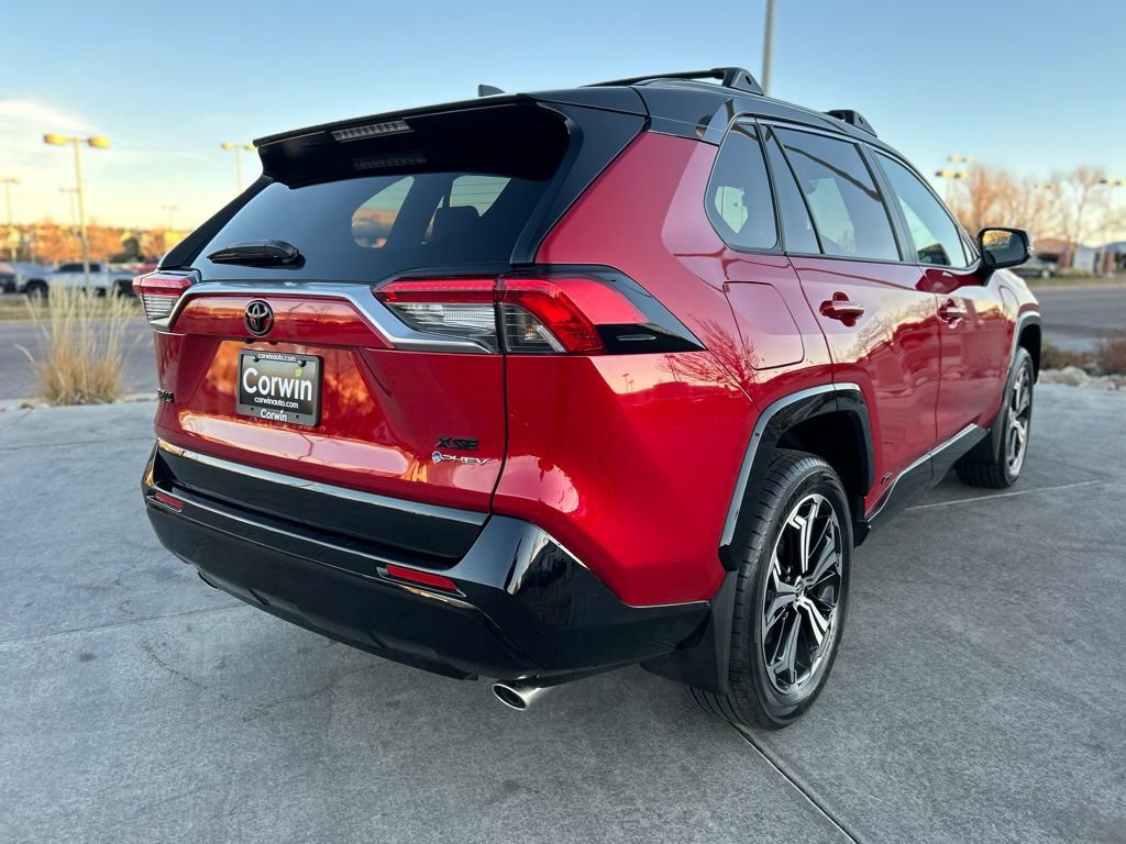 Used 2025 Toyota RAV4 XSE w/ Weather Package image 8