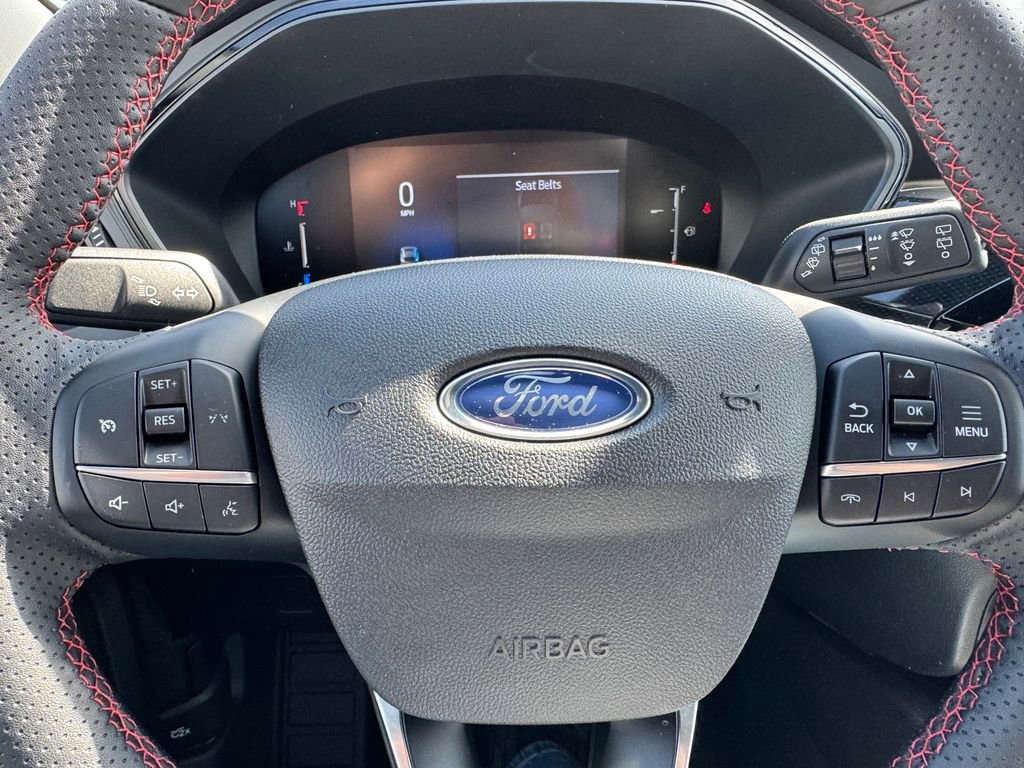 Used 2025 Ford Escape ST-Line w/ Cold Weather Package FWD image 23