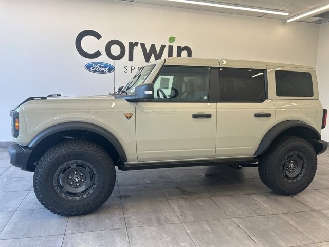 New 2025 Ford Bronco Badlands image 22