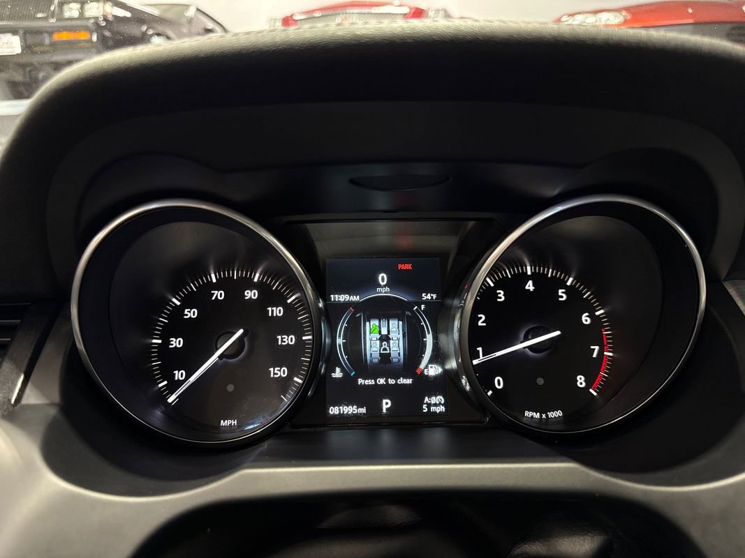 Used 2017 Land Rover Range Rover Evoque SE Premium image 93