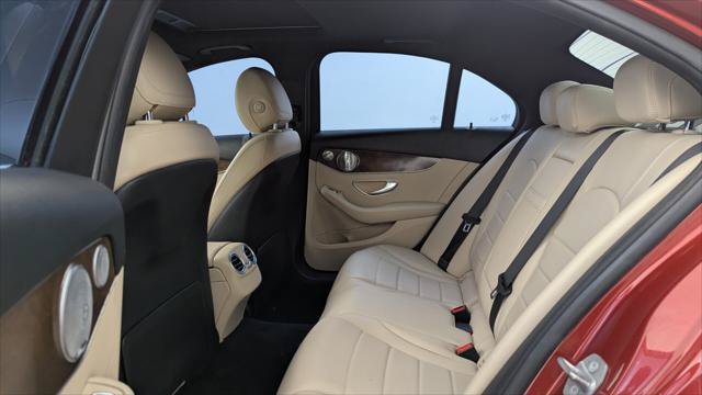 Used 2018 Mercedes-Benz C 300 Sedan w/ Multimedia Package image 17