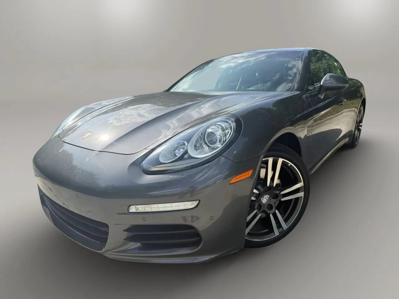 Used 2016 Porsche Panamera Edition w/ Premium Package Plus RWD image 1