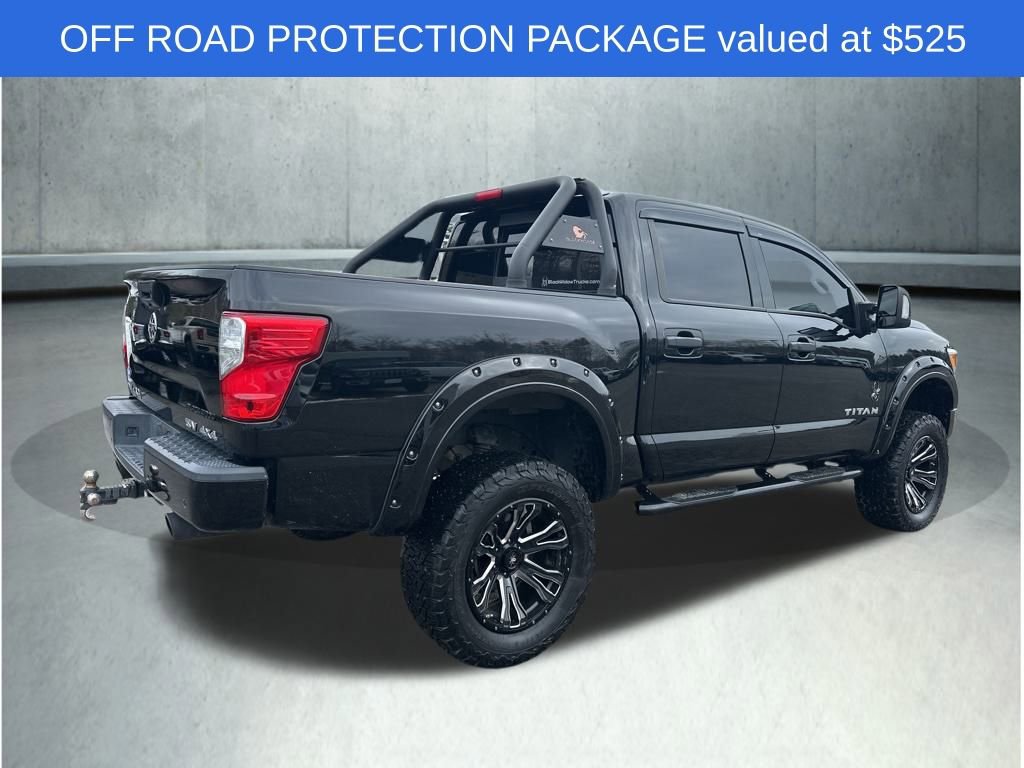 Used 2022 Nissan Titan SV w/ SV Convenience Package image 9