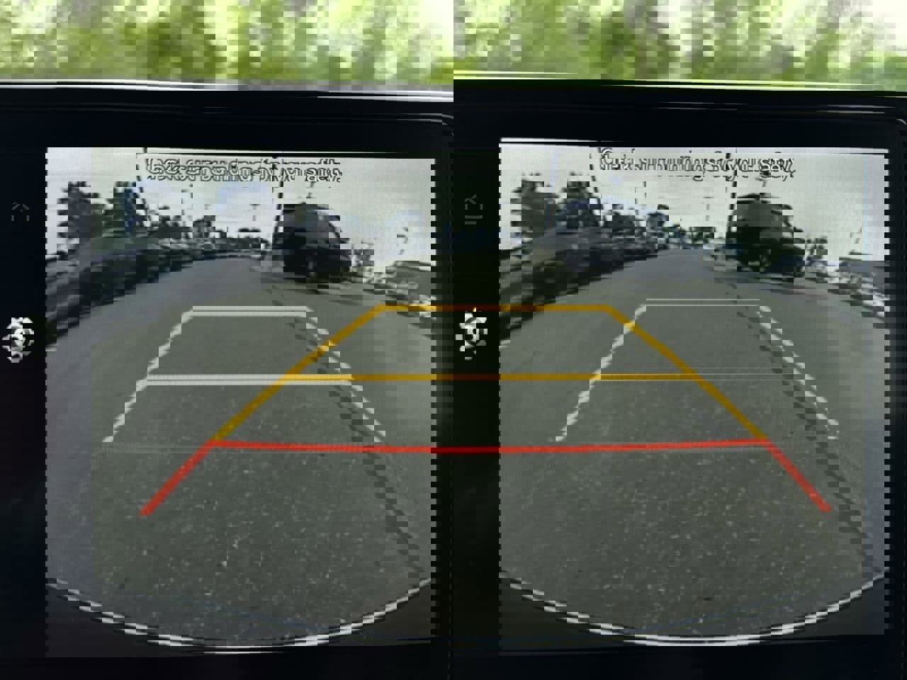 Used 2022 Hyundai Venue Limited image 18