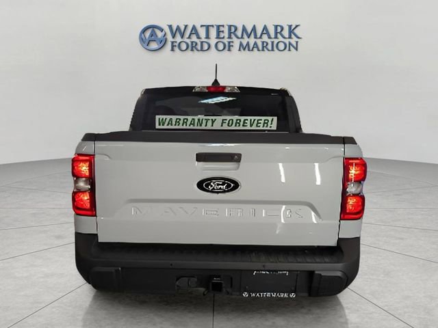Used 2025 Ford Maverick XLT w/ Black Appearance Package image 3