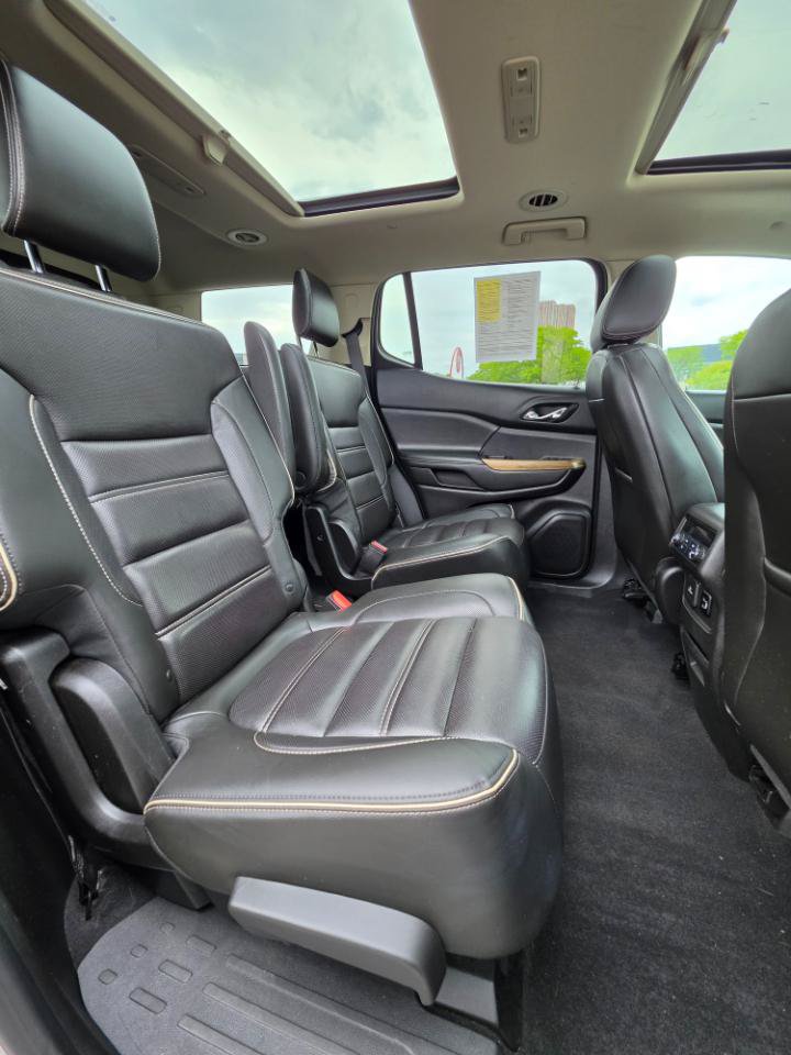 Used 2017 GMC Acadia Denali w/ Technology Package AWD/4WD image 14