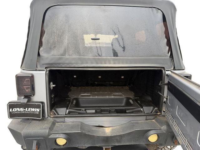 Used 2015 Jeep Wrangler Unlimited Sport w/ Connectivity Group image 19