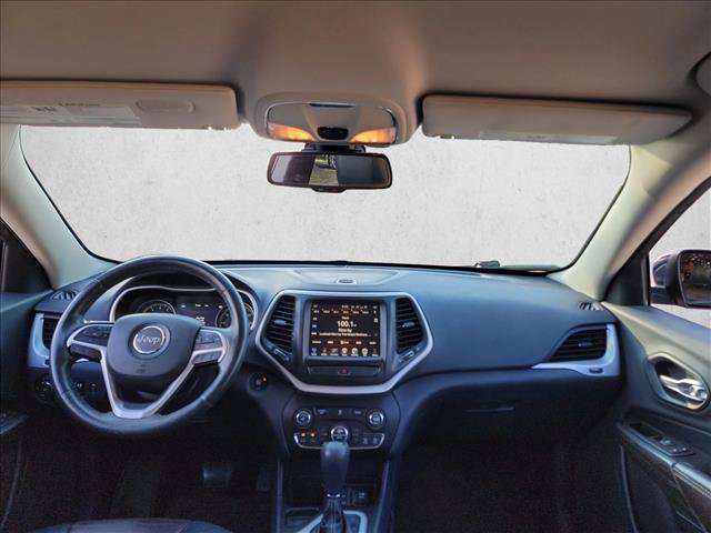 Used 2014 Jeep Cherokee Limited w/ Luxury Group FWD image 15