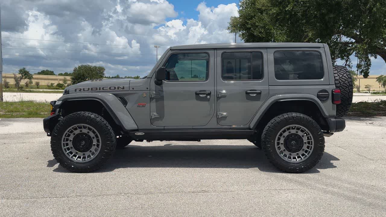 Used 2021 Jeep Wrangler Unlimited Rubicon w/ Trailer Tow Package AWD/4WD image 5