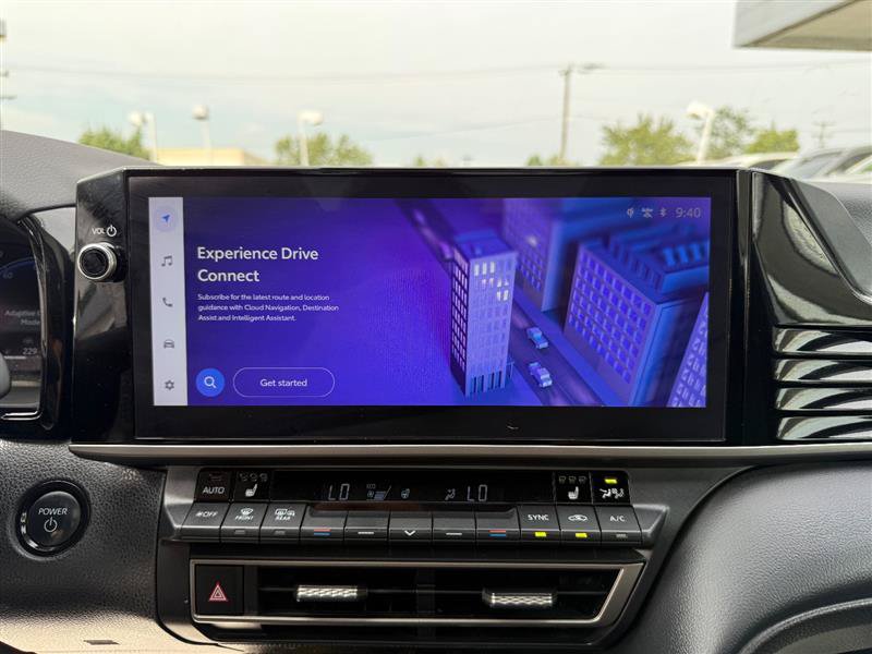 Used 2025 Toyota Camry XSE FWD image 35