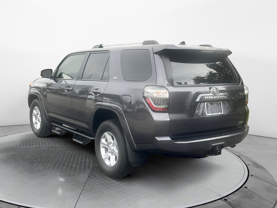 Used 2023 Toyota 4Runner SR5 Premium w/ Moonroof Package image 5