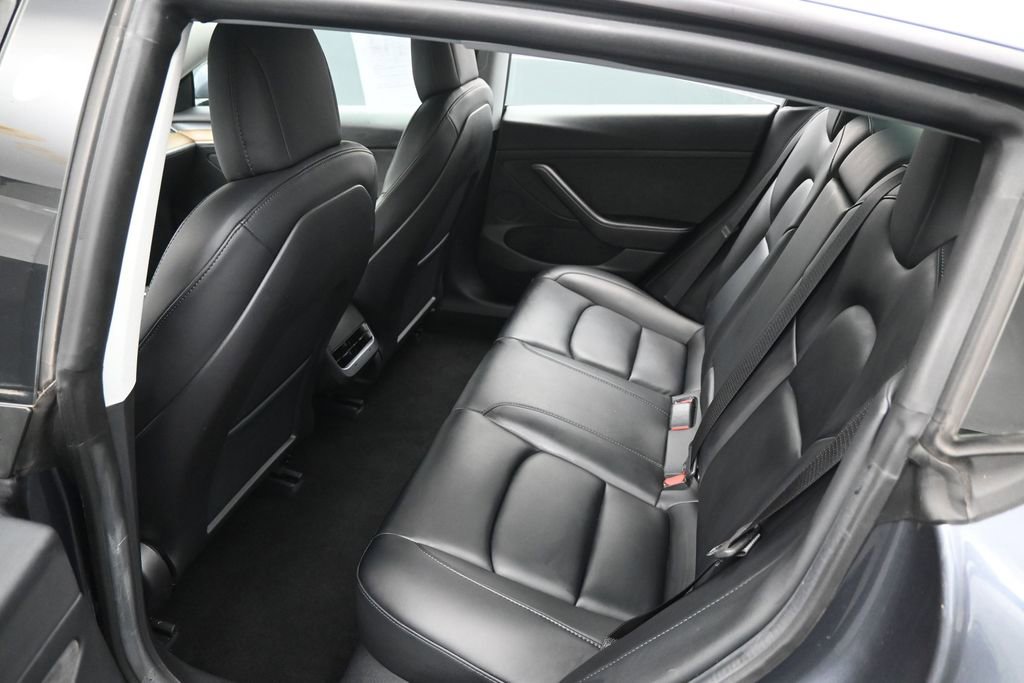 Used 2021 Tesla Model 3 Standard Range Plus RWD image 31
