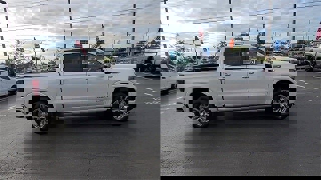 Used 2022 GMC Sierra 1500 Denali image 43