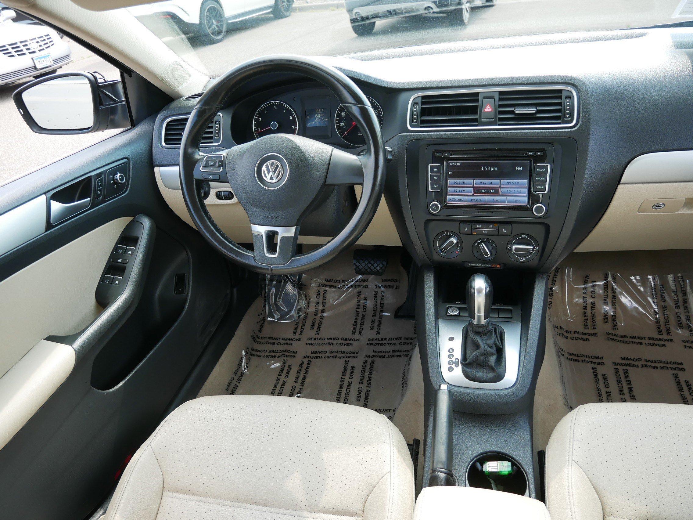 Used 2014 Volkswagen Jetta SE FWD image 9