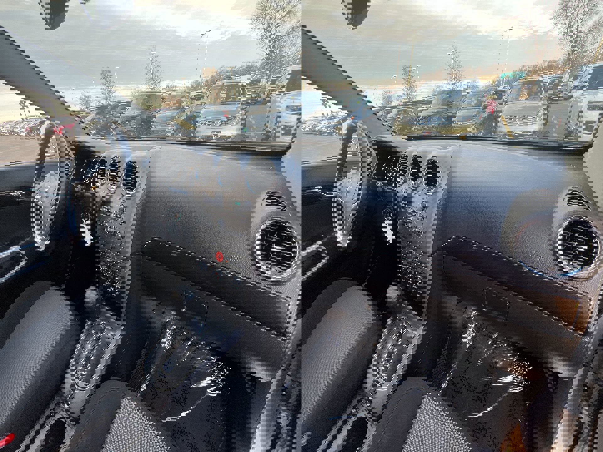 Certified 2013 Chevrolet Captiva Sport LS image 27