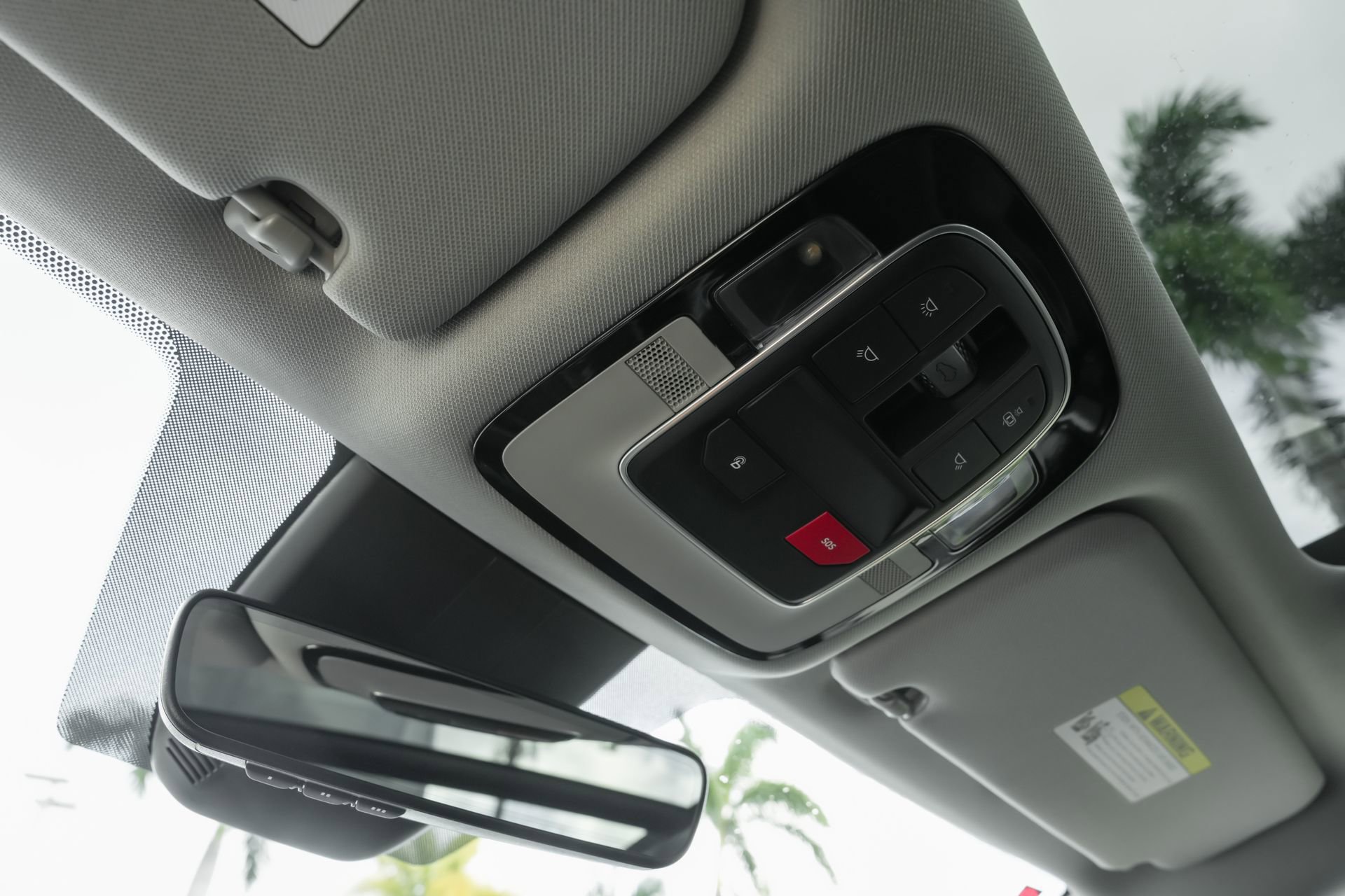 Used 2023 Hyundai Santa Fe SEL Premium w/ Cargo Package image 21