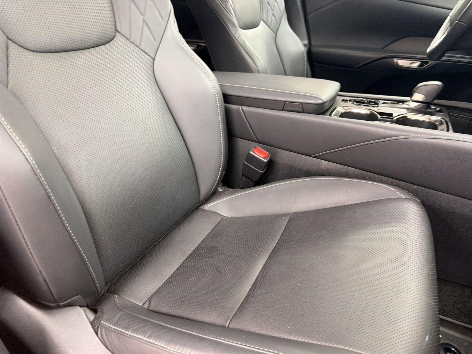 Used 2023 Lexus RX 350 Premium w/ Accessory Package image 23