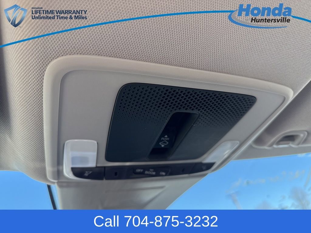 Used 2023 Honda Civic EX image 29