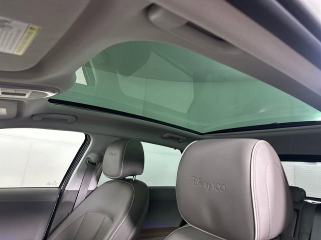 Used 2024 Hyundai Ioniq 5 Limited image 12